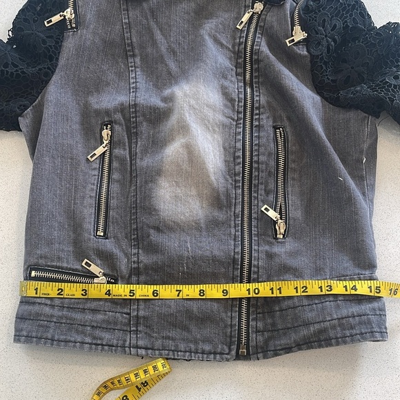 Paris Hues Black Denim & Lace Moto Jacket Cropped Size Small - Picture 13 of 15